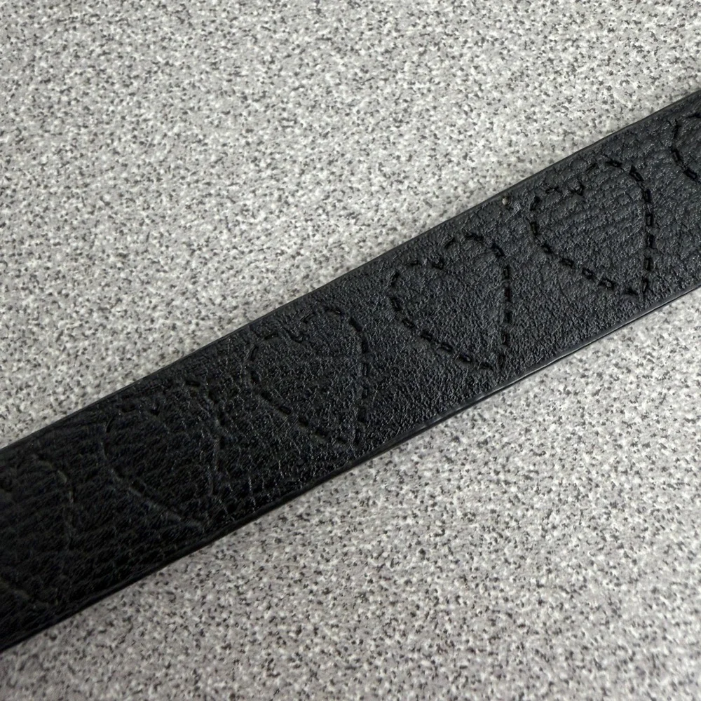 Betsey Johnson Belt Womens Medium Black Heart Embossed Leopard Print Skinny